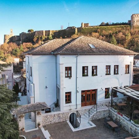 Hotel Bineri Gjirokastër Exterior foto