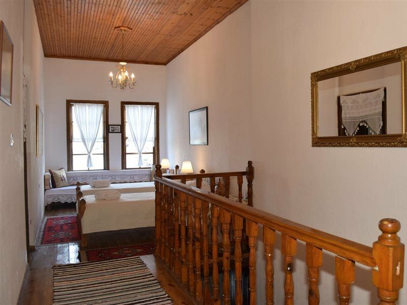 Hotel Bineri Gjirokastër Exterior foto